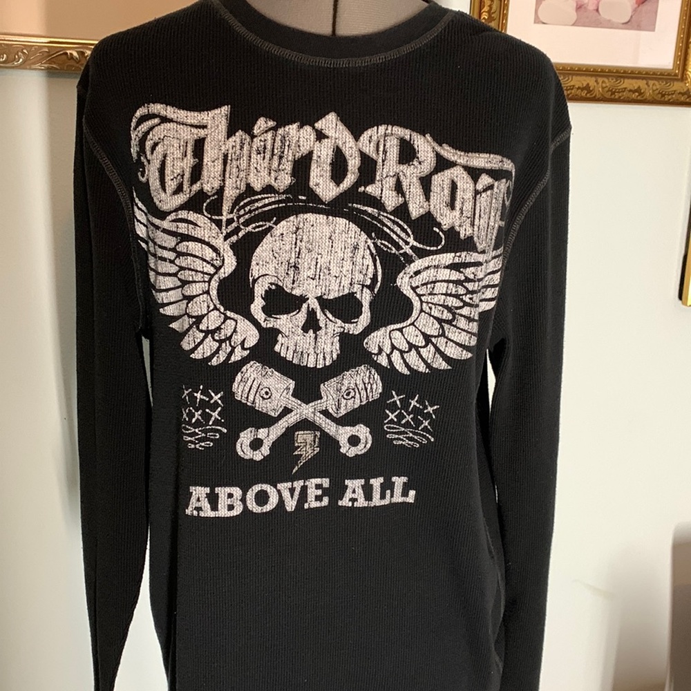 Men’s Thermal shirt great detail design large